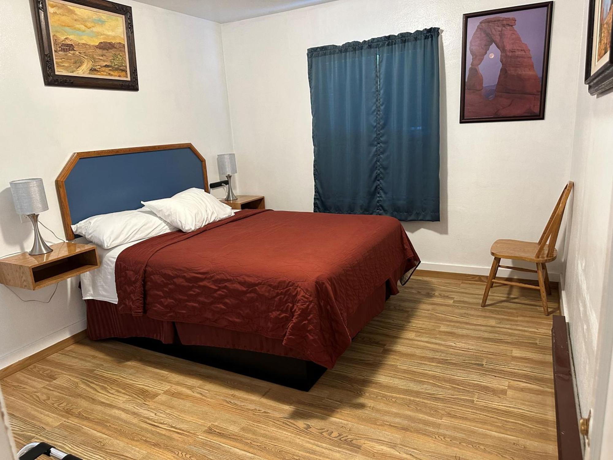 Angeles Motel Порт Анджелес Екстериор снимка